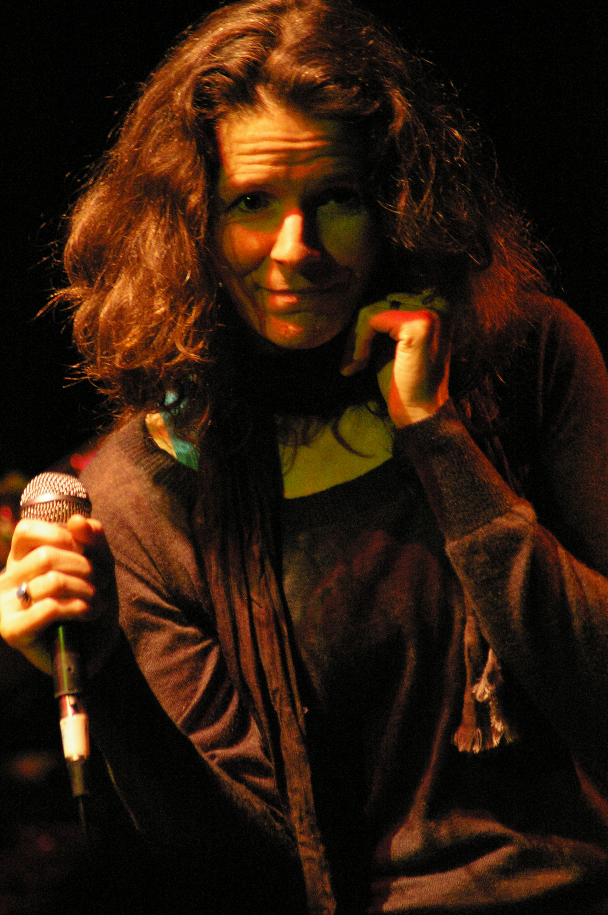 EdieBrickellAndHeavyMakeup2011-11-19TheKesslerTheaterDallasTX (13).jpg
